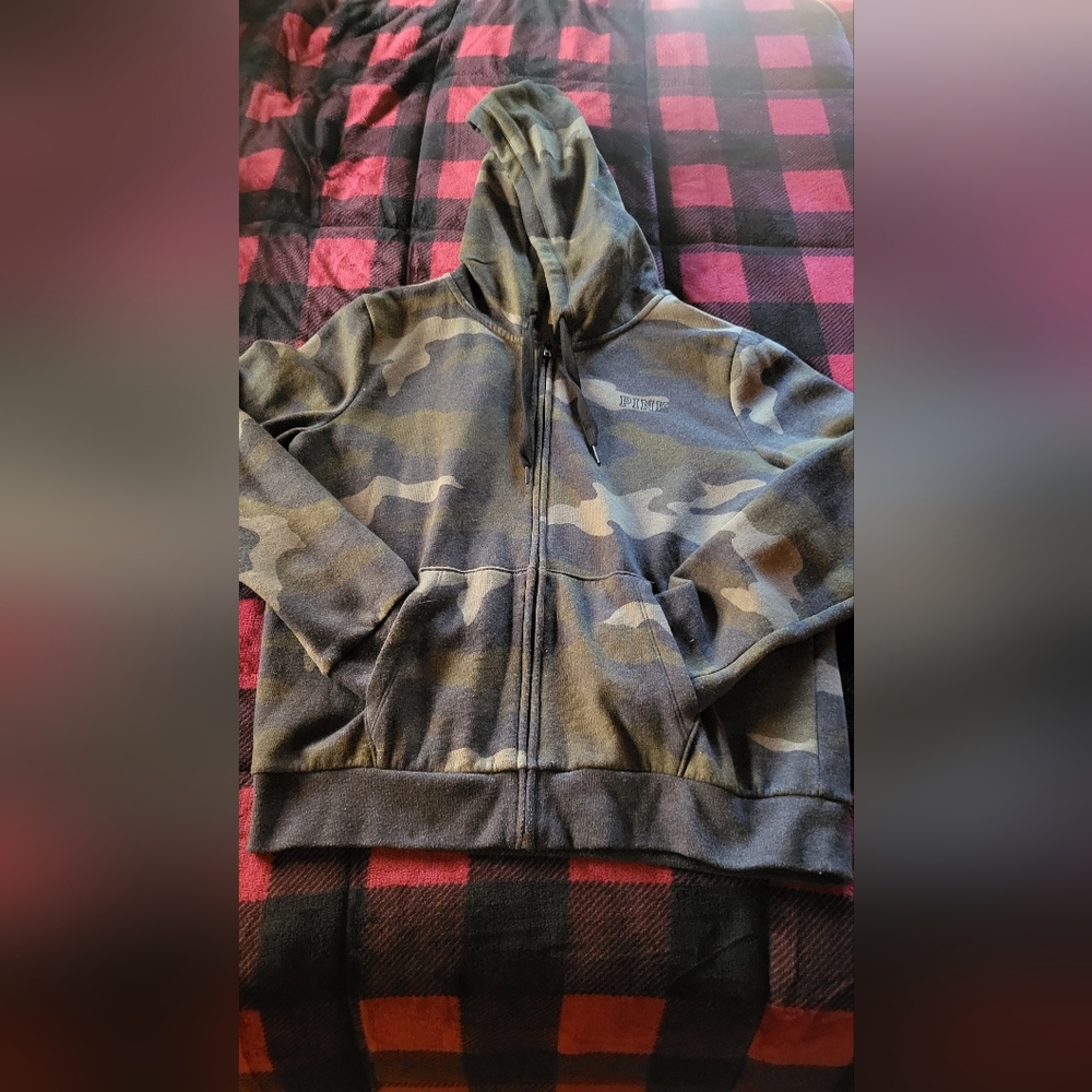 Victoria's Secret PINK Zip Up Hoodie L Camo